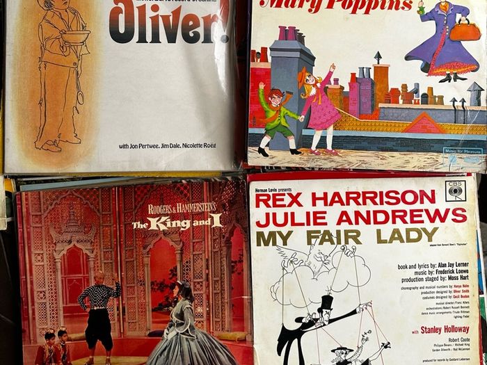 Large collection of original musicals for sale. Single 3 euros doubles 5 euros triple 7 euros all in good condition