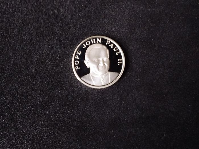 Pope John Paul II 1978 Inauguration Medallion Pure "Silver 1000" (Boxed and Mint)