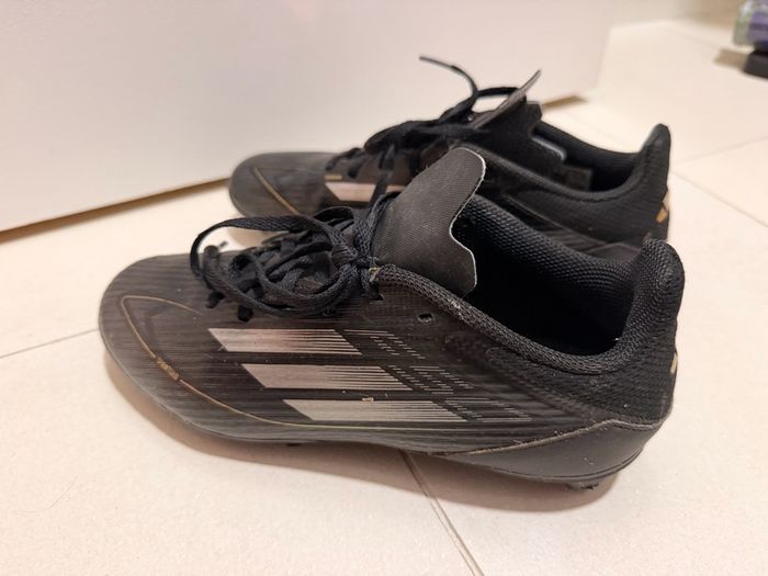 Adidas f50