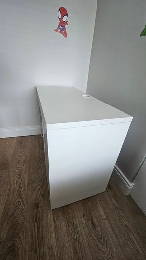 IKEA Micke desk