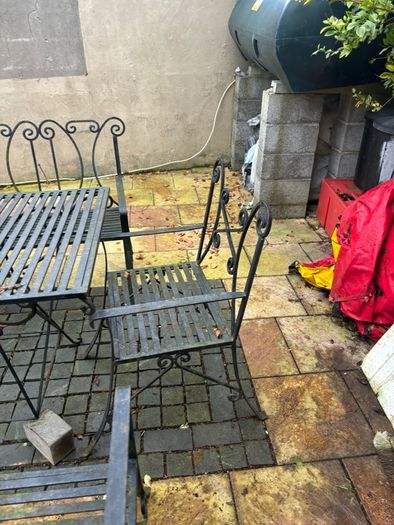 Garden Table & Chairs