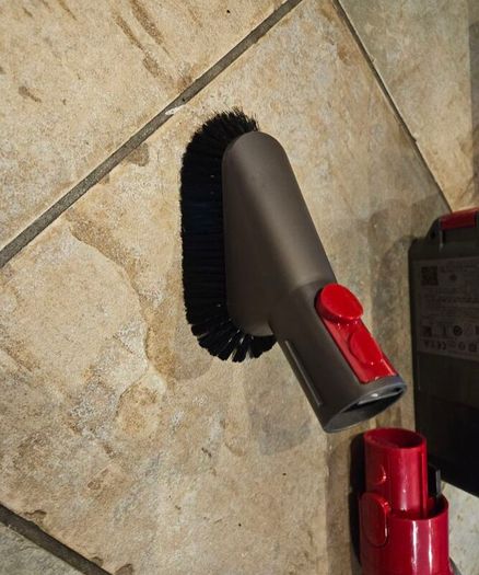 Dyson V15 detect