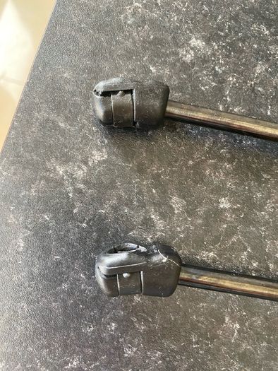Kia Sportage 2026 boot struts and latch