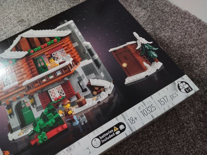 LEGO Christmas/ Winter Village Lodge