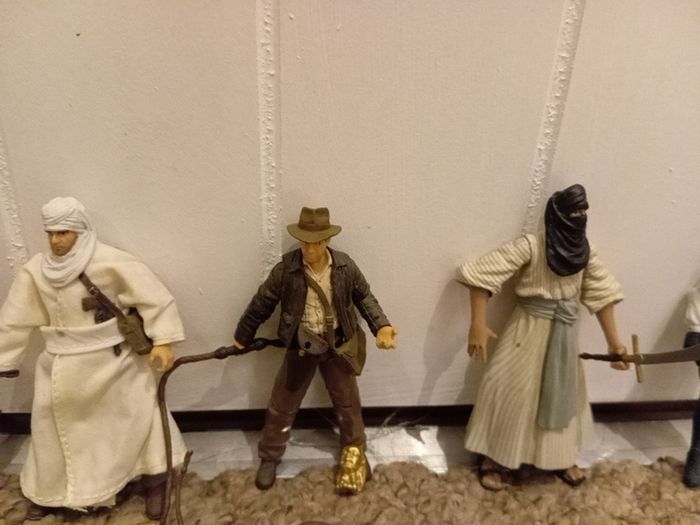 Indiana Jones 3.75inch figure set (7 figures)