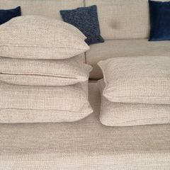 Cushions x 5