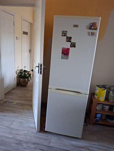 Zanussi Fridge Freezer