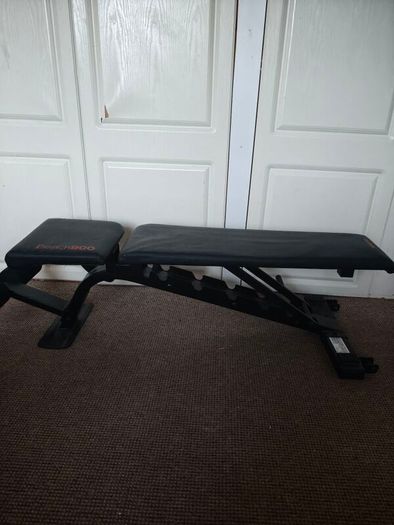 Weight bench