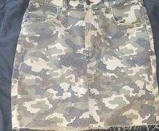 Ladies Bershka Skirt