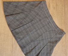 H&M Pleated Mini Skirt - S - NEW