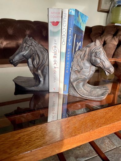 Set of 2 Textured Bronzed Metal Horse Head Bookends