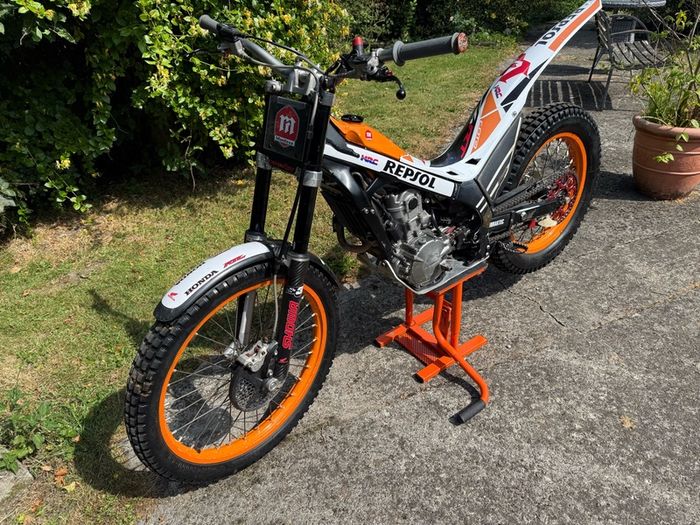 Repsol Honda 260 Trials Bile