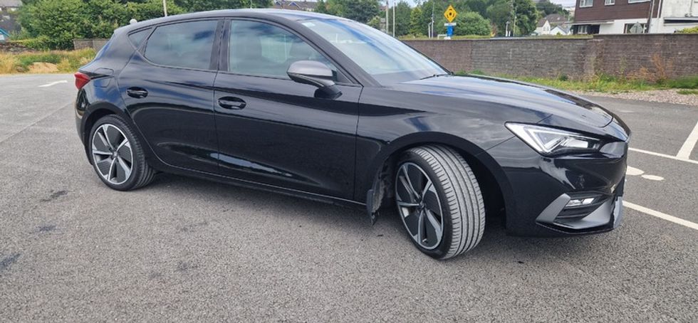 2021 (212) SEAT Leon FR+ 1.5 TSI 150PS | One Owner | High Specification | Full Service History