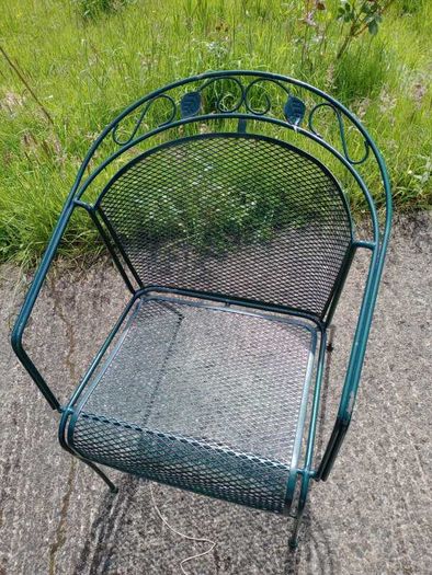 Metal Garden Furniture Set - Table, 4 Chairs, Parasol, COMPLEMENTARY Rocking Bench