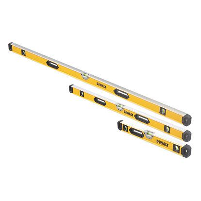 // NEW // DEWALT Box Beam Level Set 3 Pieces