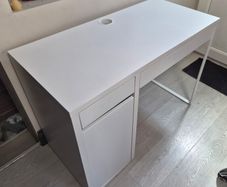Ikea Micke Office desk