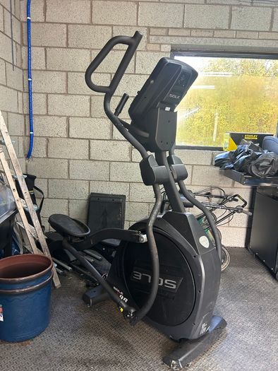Sole E98 Elliptical Crosstrainer