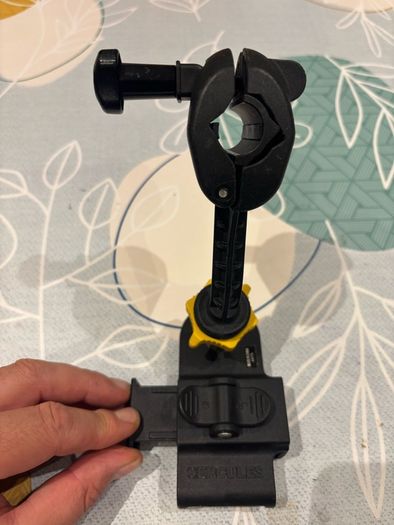 Hercules DG200B Smartphone Holder