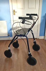 Rollator_excellent condition