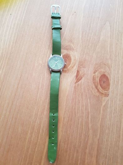 OMAX Watch Quartz