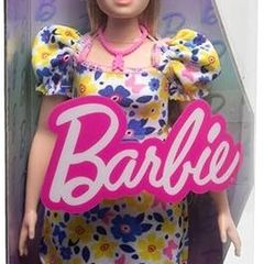 New:  Barbie Fashionista # 208