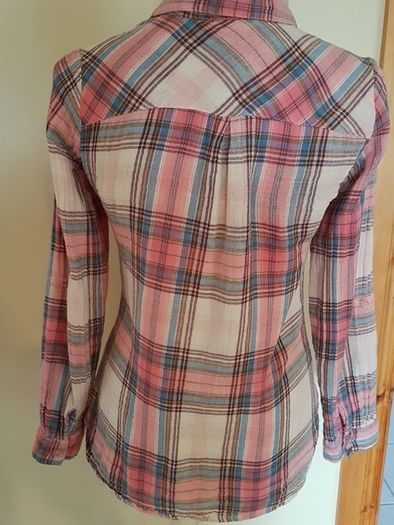 Size 8 Pink Shirt