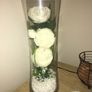 Roses in vase Image 3