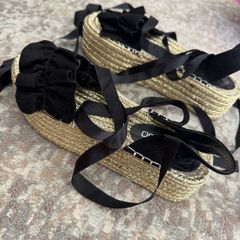 Black flatforms size 4