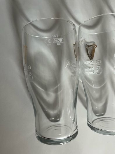 Guinness beer Official Pint Glass Guinness bulmers magners  beer Official Pint Glass postage