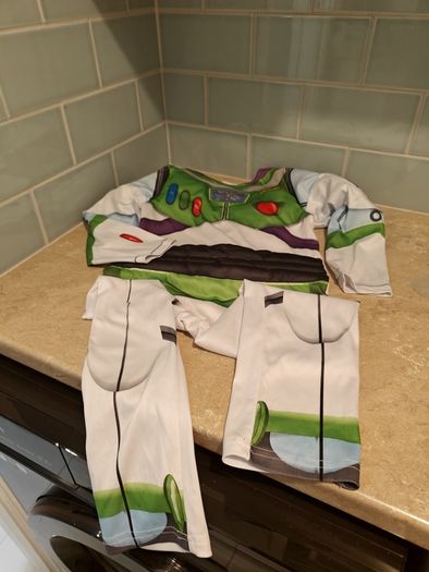 Halloween costume buzz light-year 5/6 years old
