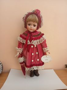 Porcelain doll Leonardo collection