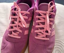 Adidas Runners Size 6 Pink
