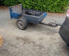 heavy duty small trailer fully breaked