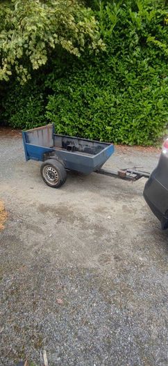 heavy duty small trailer fully breaked