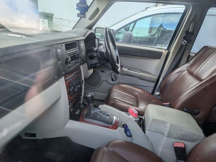 2006 Jeep Commander