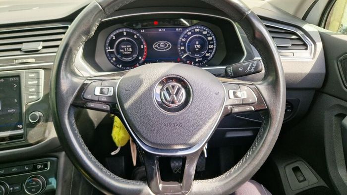 2017 VW Tiguan Highline | 130k km | NCT 01/27 | Ta