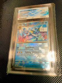 Vaporeon Masterball prismatic Evolutions grade 8