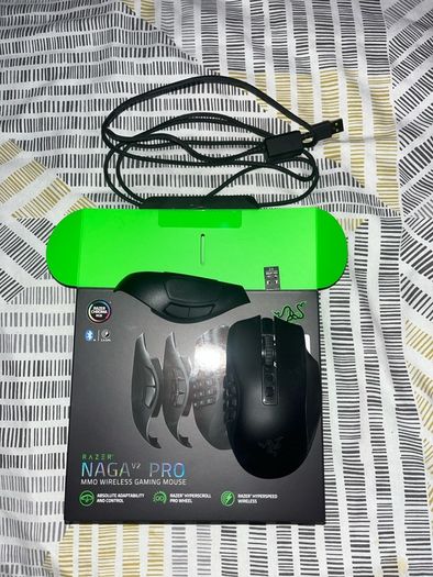 Razer Naga V2 Pro