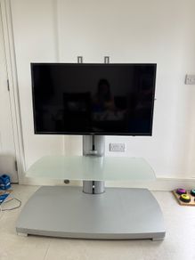 Sanus TV stand PFFP silver