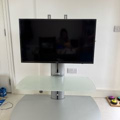 Sanus TV stand PFFP silver