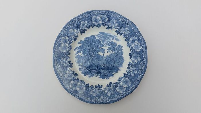 Lovely Vintage Blue and White 7.75 Inch Luncheon Plate By Enoch Wedgwood (Tunstall) Ltd, in the Lovely Cottagecore Style "Woodland" Pattern, Excellent Condition