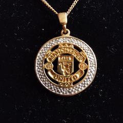 9k Gold & Diamonds Manchester United Pendant