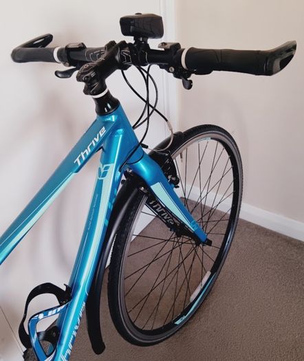 ladies giant liv fitness bike like new