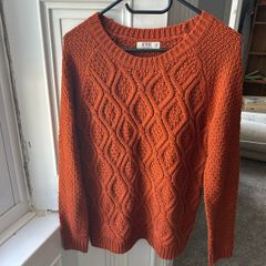 womens sweater - Size XS
