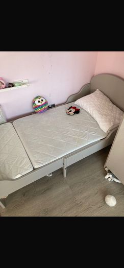 Toddler bed for sale