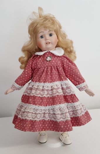 Porcelain dolls