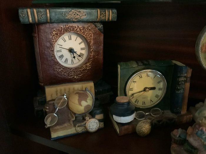 Clock, figures, Display Cabinet