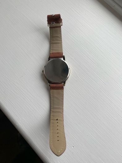 Unisex world map watch in good condition