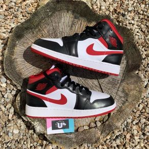 Premium Nike Air Jordan 1