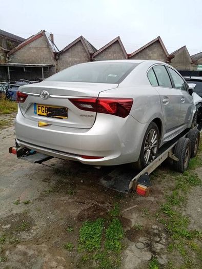 2015 Toyota avensis 1.6D Parts available